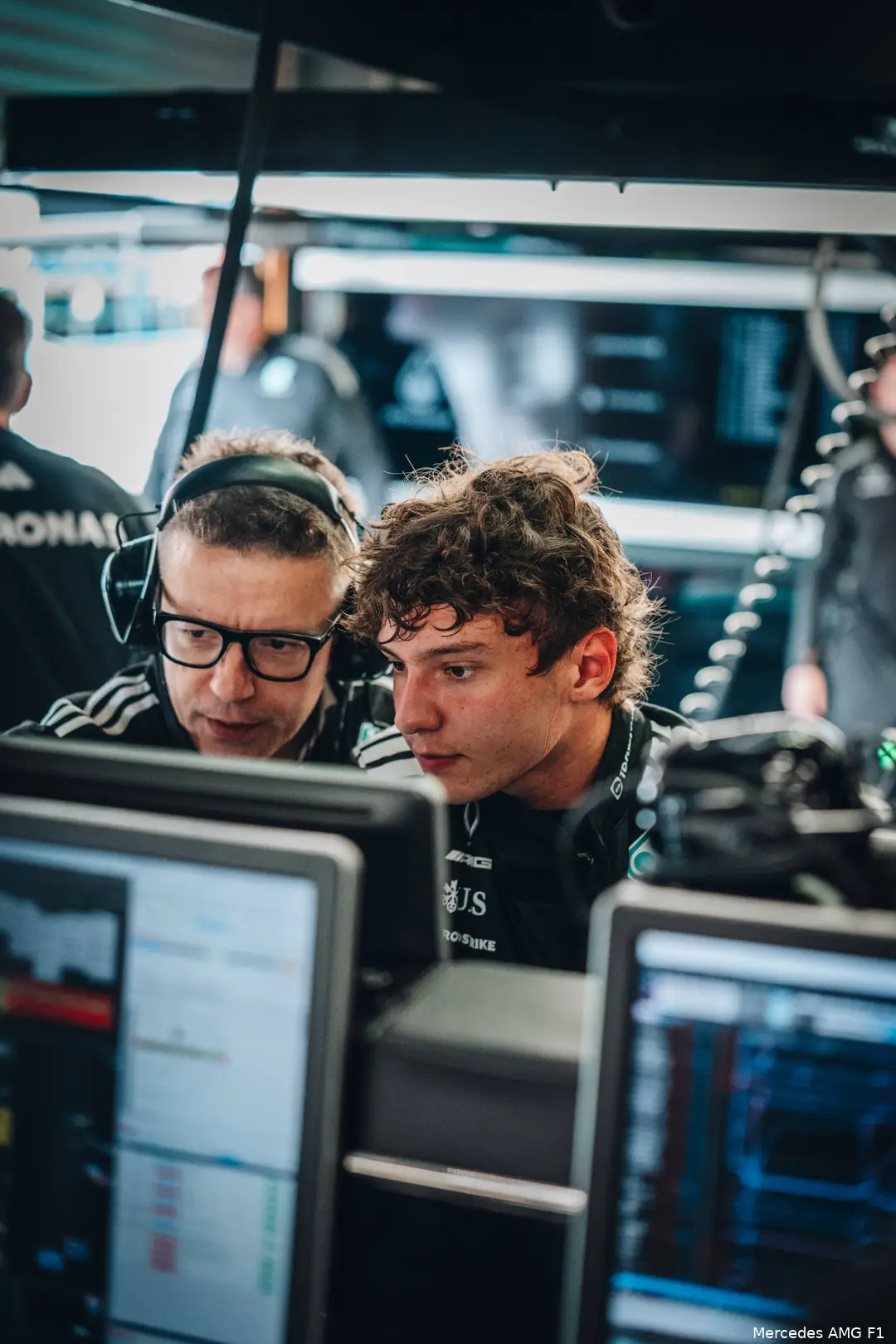 mercedes-andrea-kimi-antonelli-peter-bono-bonnington-gp-belgie-2025-vrijdag