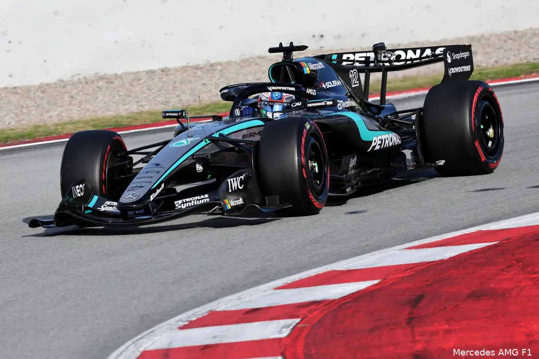 kimi-antonelli-w17-mercedes-wintertest-barcelona-13