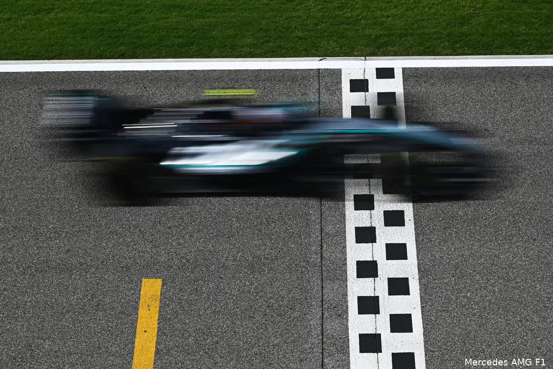 kimi-antonelli-w17-mercedes-wintertest-2026-bahrein-27