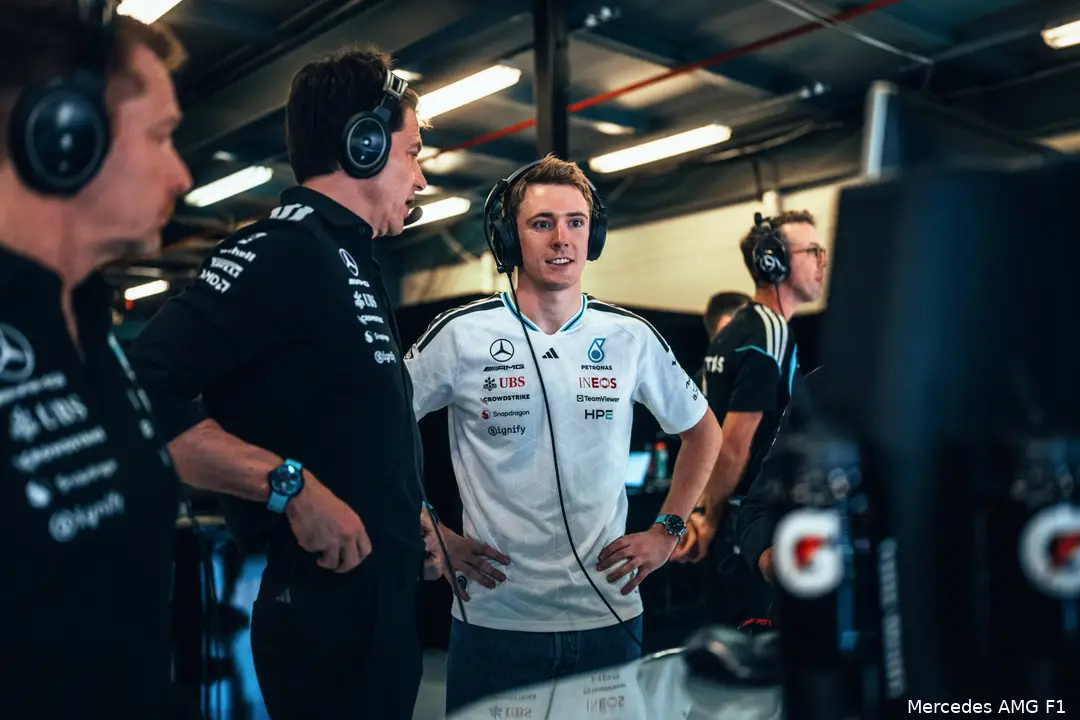 mercedes-toto-wolff-frederik-vesti-mercedes-2026-australië