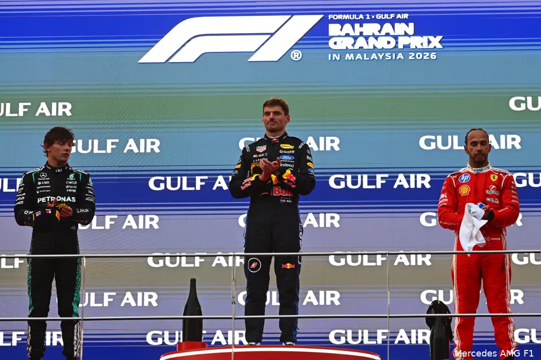 kimi-antonelli-max-verstappen-2026-maleisie-sepang-bahrein-lewis-hamilton-podium