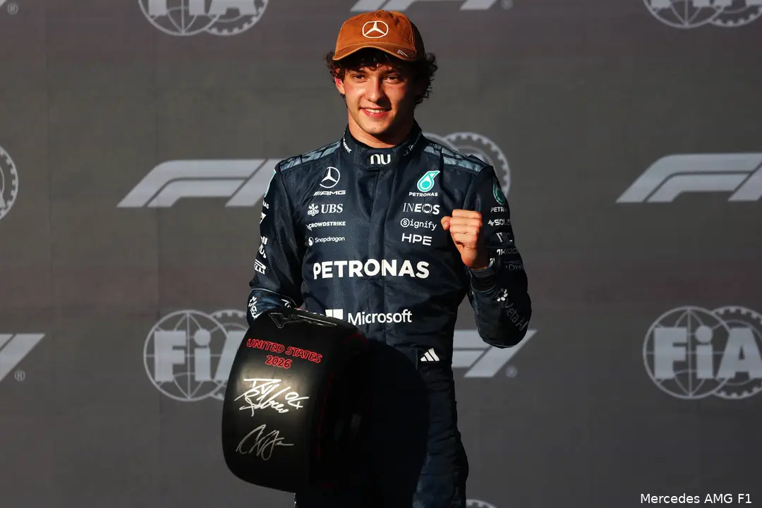 kimi-antonelli-mercedes-gp-verenigde-staten-vs-cota-2026-zaterdag-pole-5