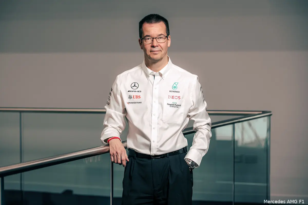 mike elliott mercedes