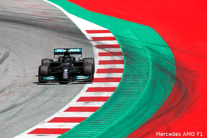 Lewis Hamilton W12 Mercedes Oostenrijk2