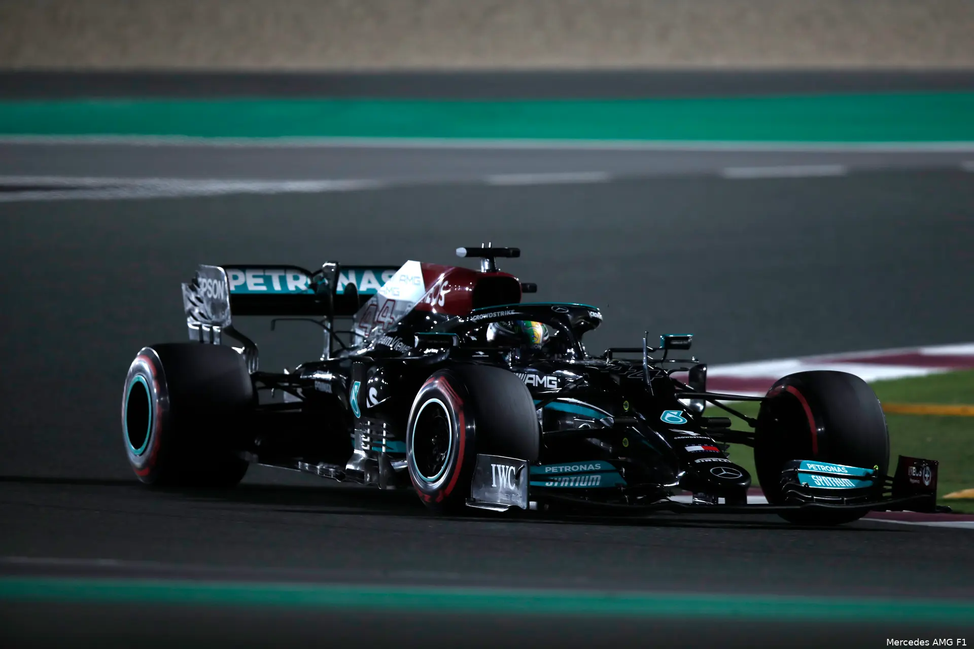 lewis hamilton qatar mercedes