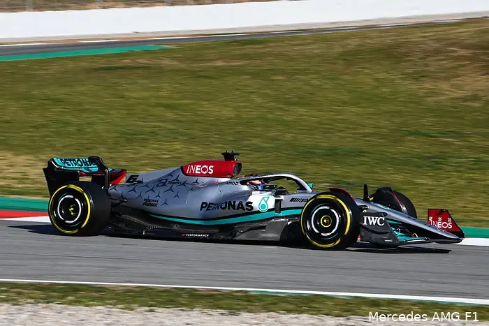 George Russell W13 Mercedes Test Barcelona1