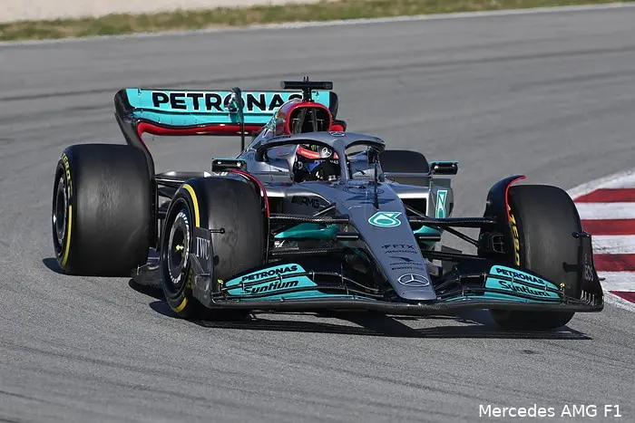 George Russell W13 Mercedes Test Barcelona2