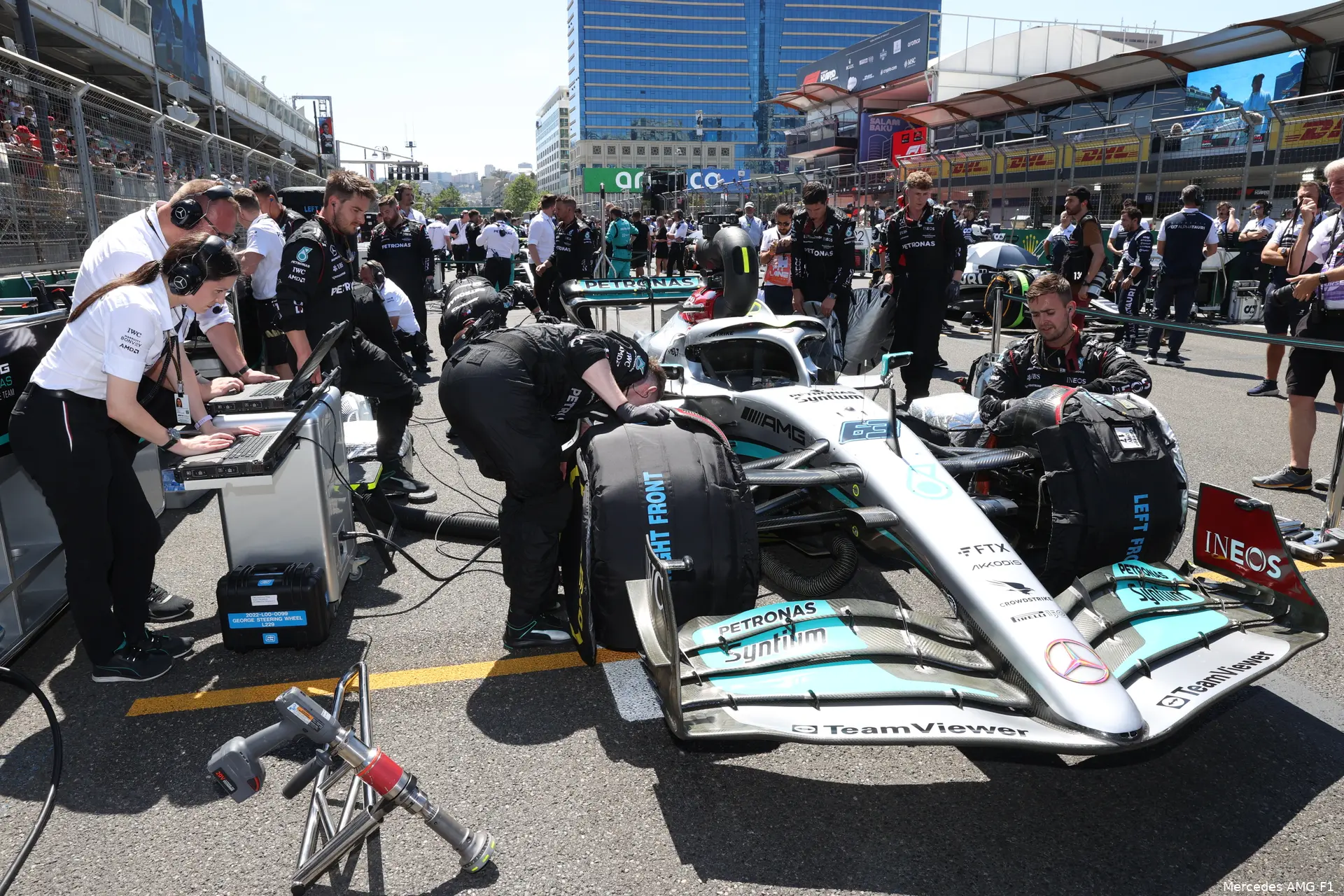 mercedes car baku 2022