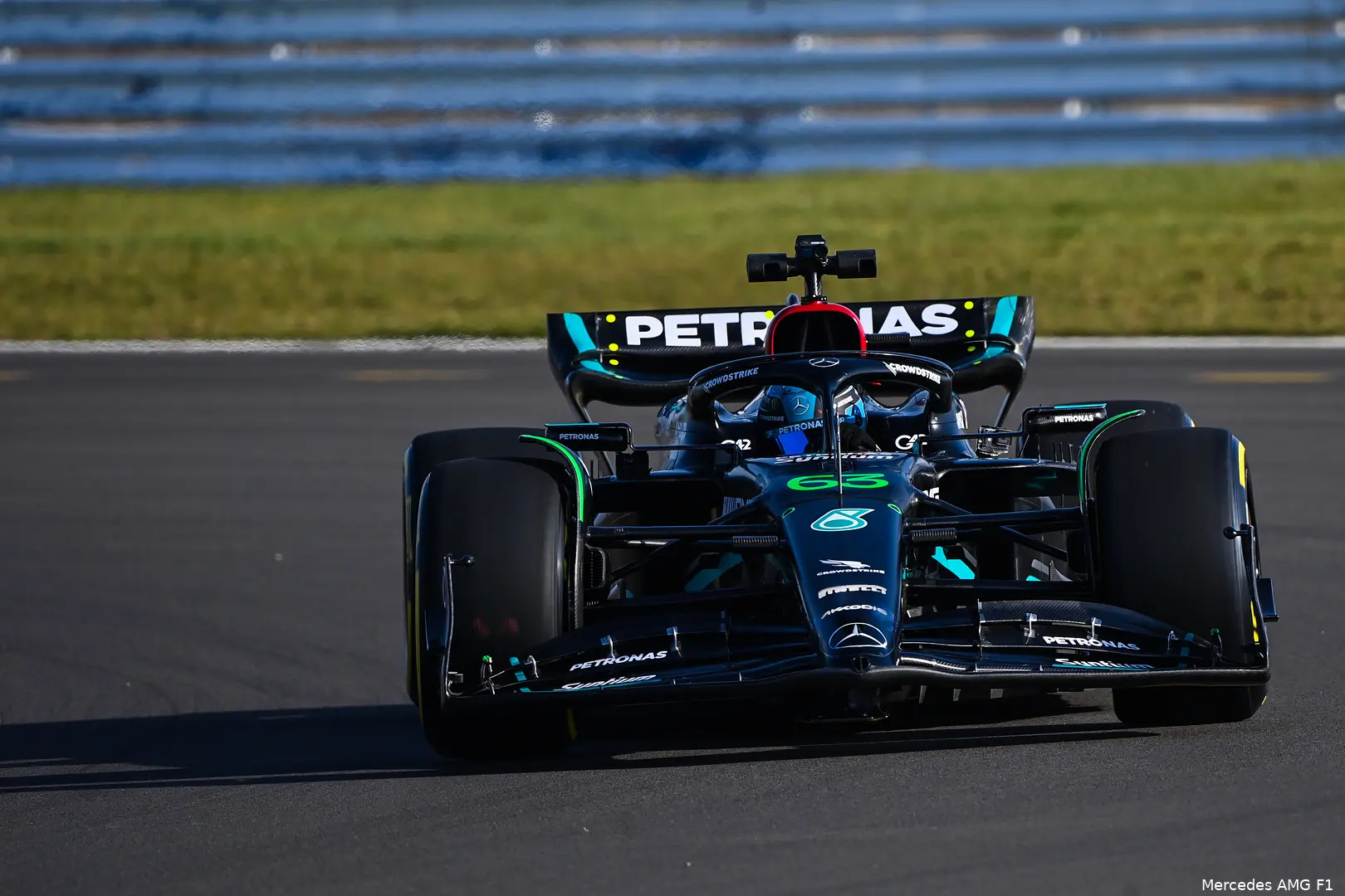 george russell w14 mercedes shakedown silverston