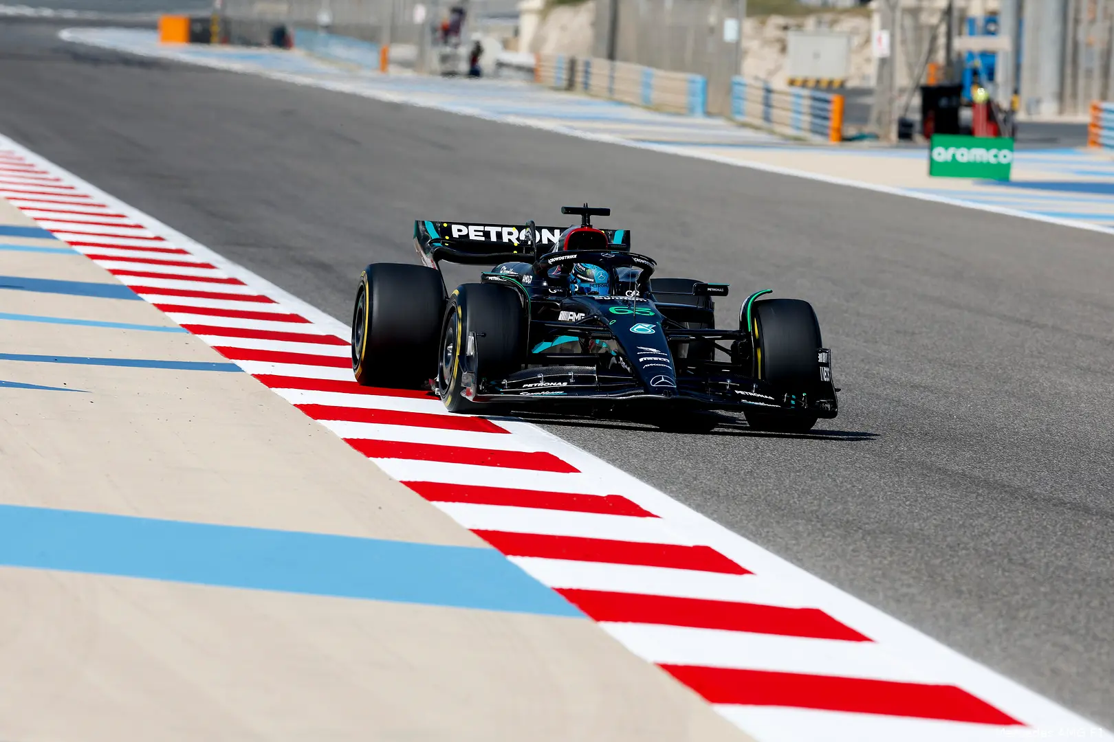 mercedes bahrein test russell