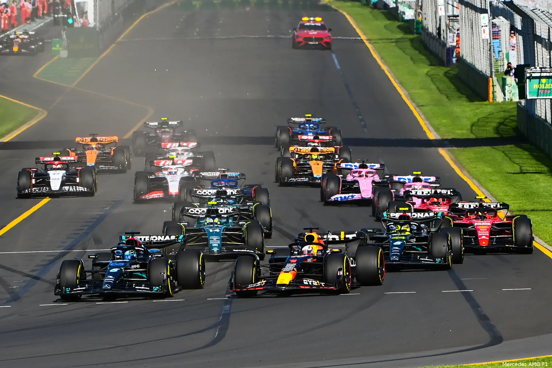 mercedes red bull ferrari start race australie 2023