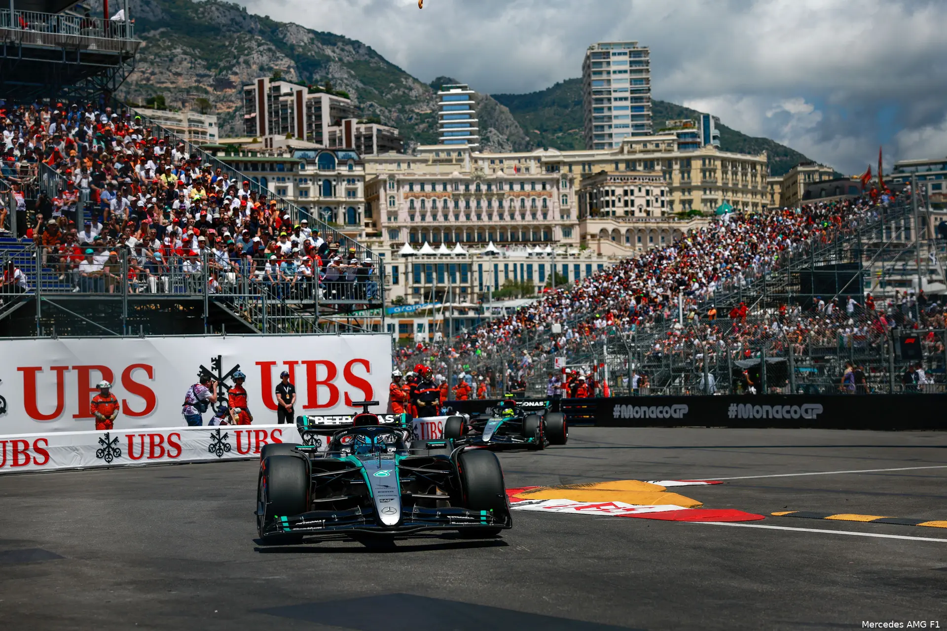 mercedes monaco zaterdag