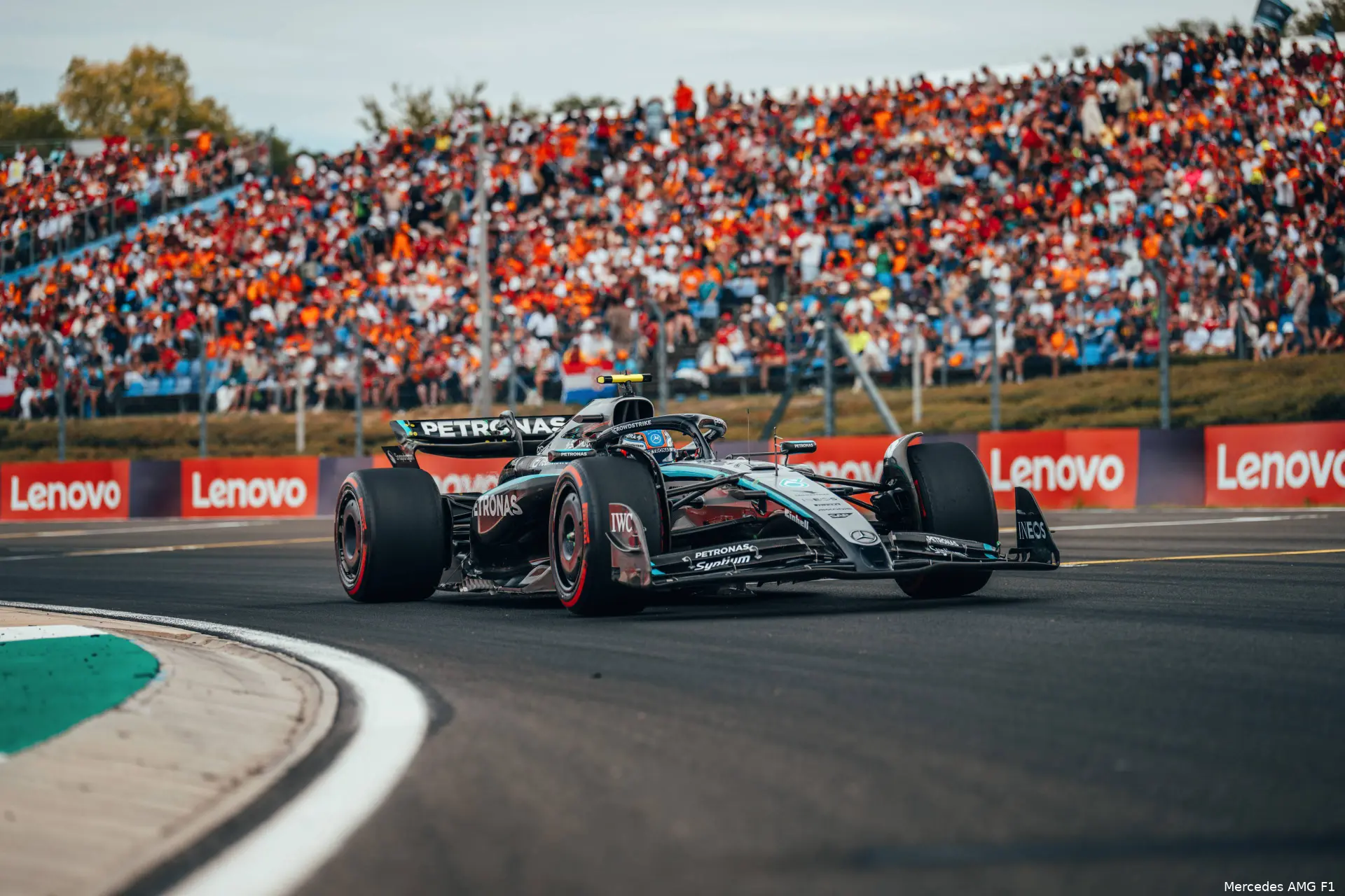 andrea-kimi-antonelli-mercedes-gp-hongarije-2025-zondag-2