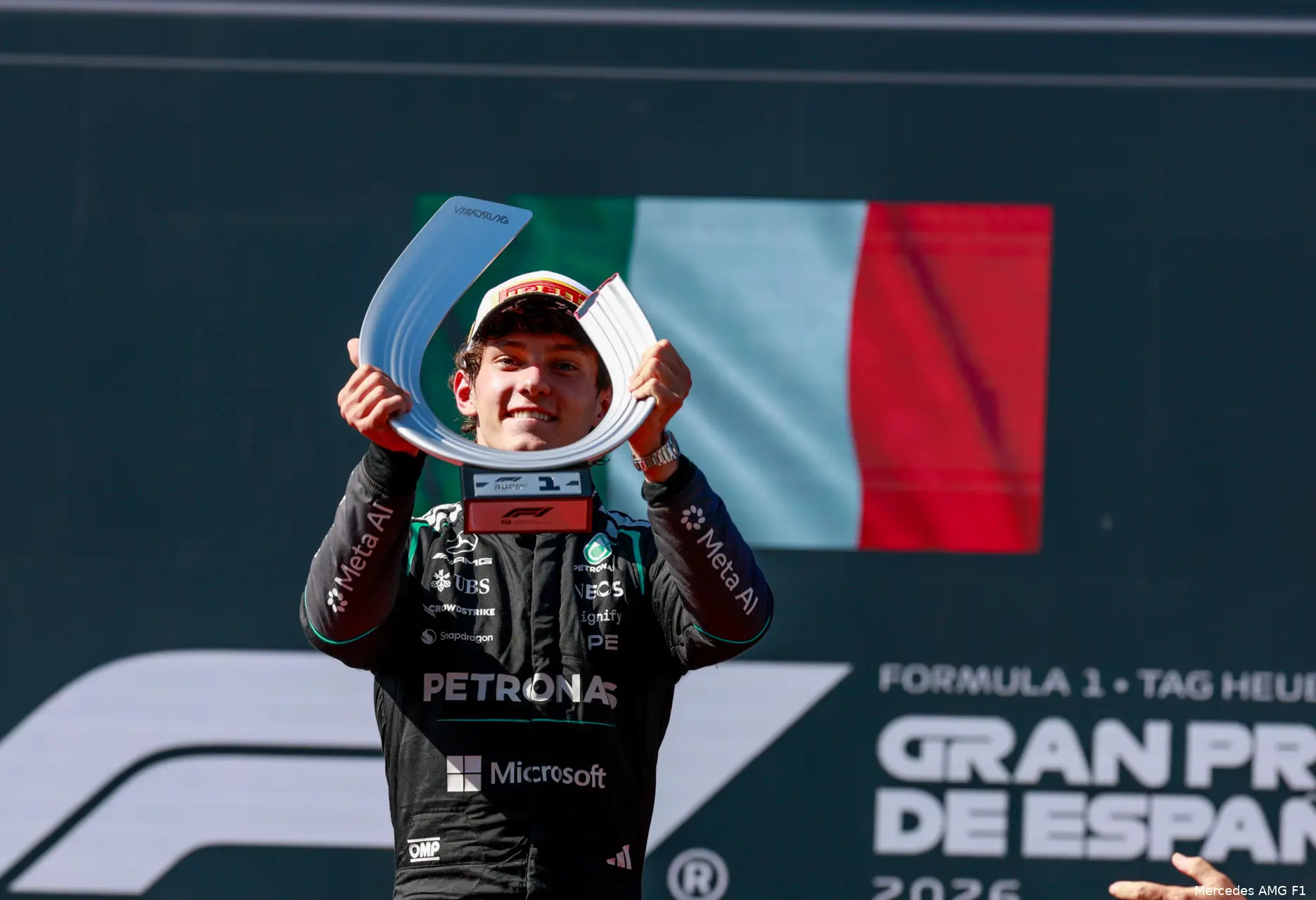 kimi-antonelli-podium-2026-spanje-madrid-2026-sunday