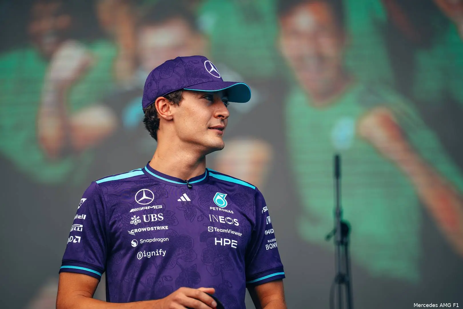 george-russell-mercedes-singapore-12