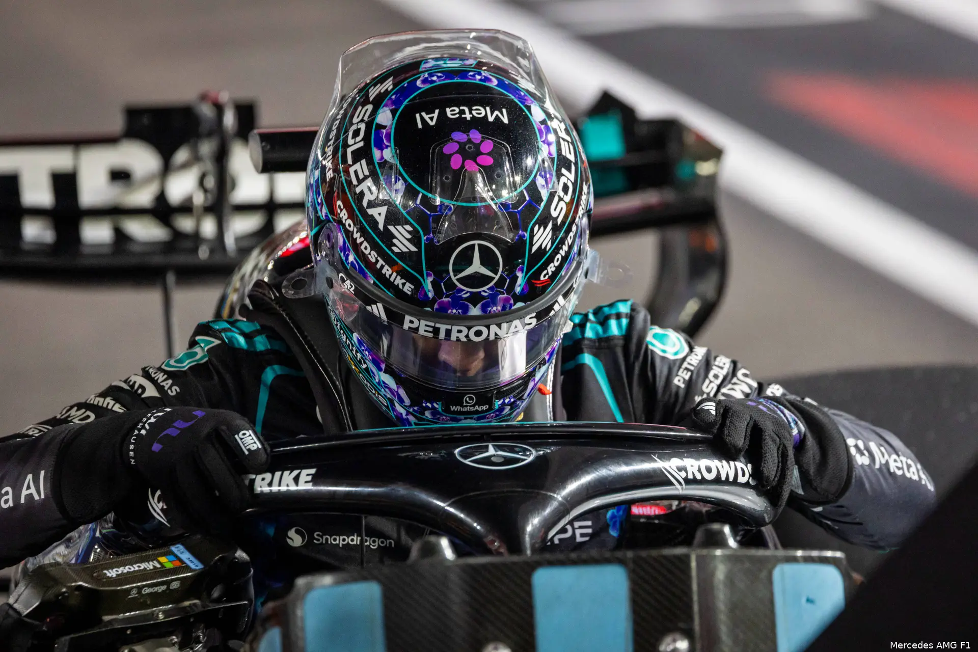 george-russell-mercedes-singapore-19