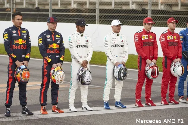 coureurs verstappen wintertest barcelona mercedes