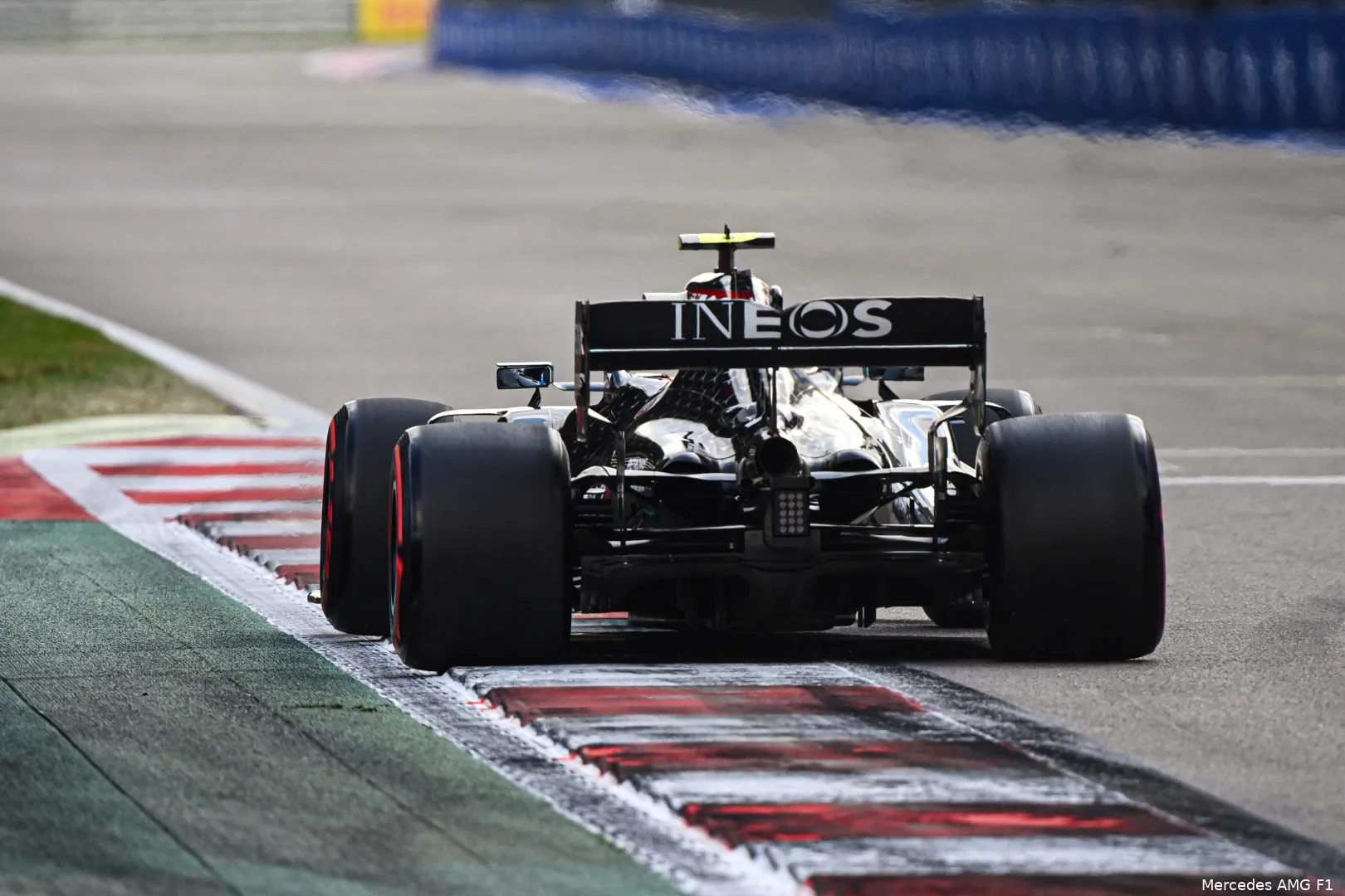 Mercedes W11 achterkant Rusland