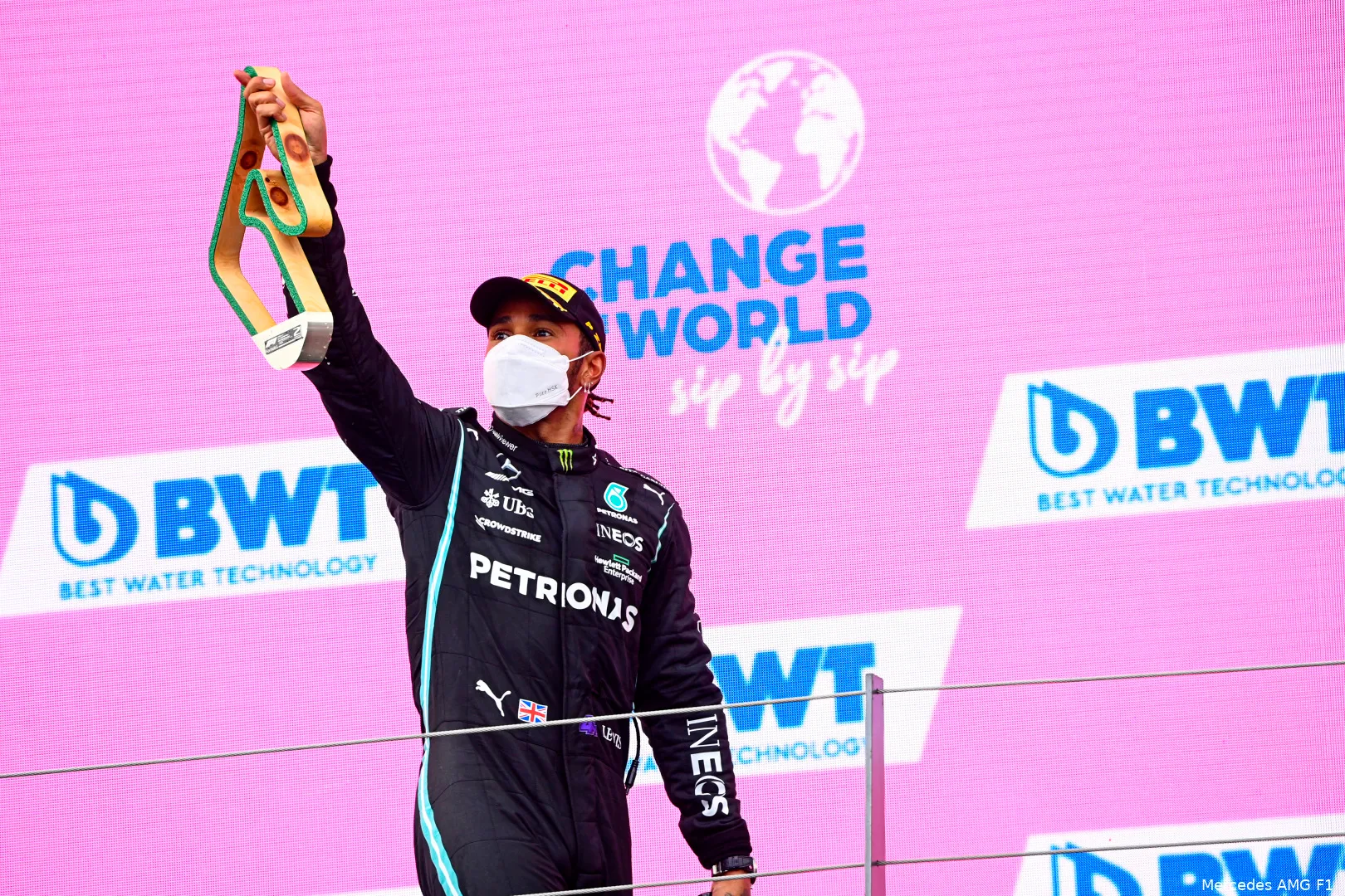 hamilton stiermarken podium mercedes