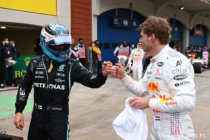 Valtteri Bottas Max Verstappen Mercedes Red Bull Turkije