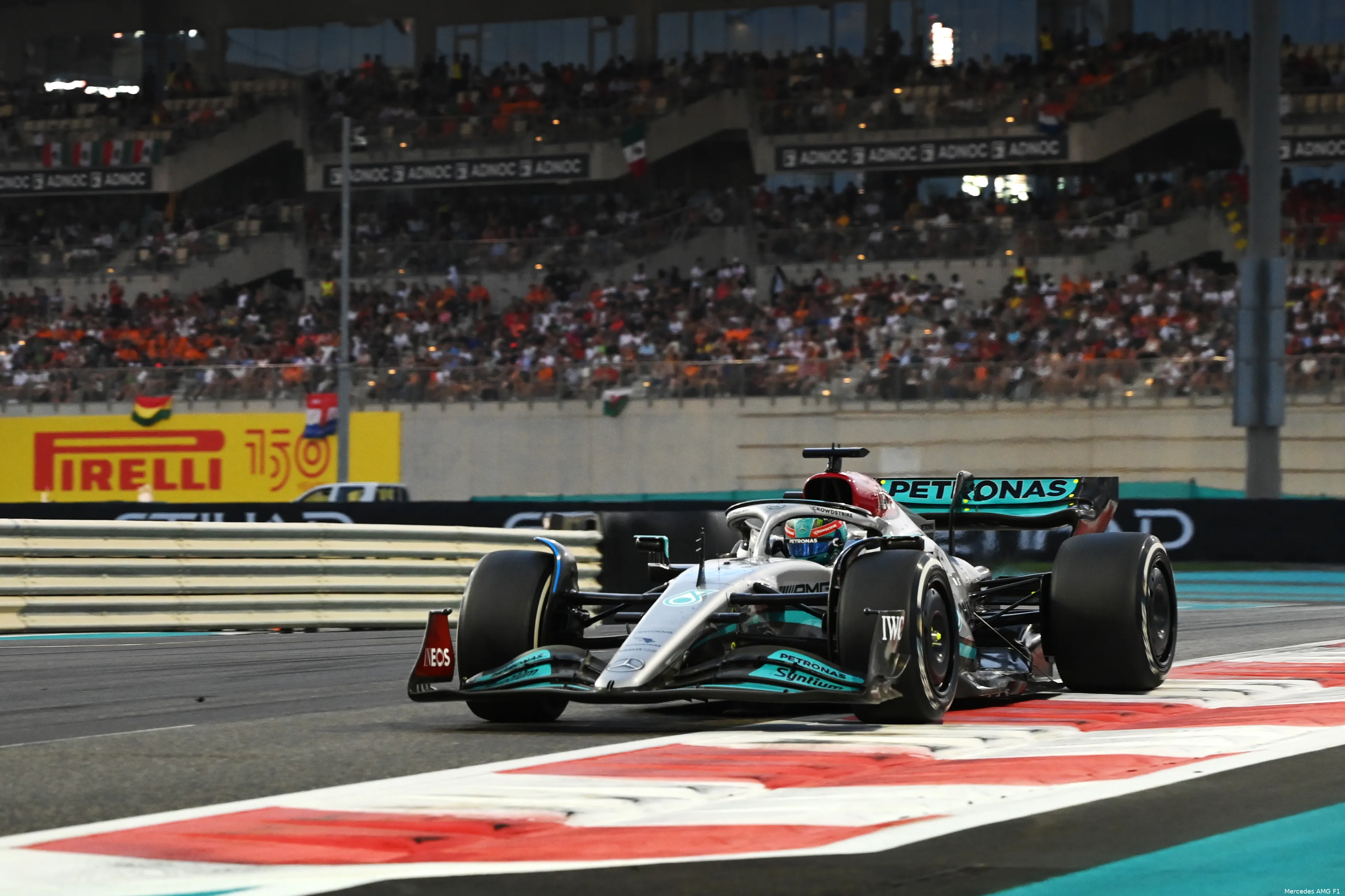 George Russell W13 Mercedes F1 GP Abu Dhabi 2022