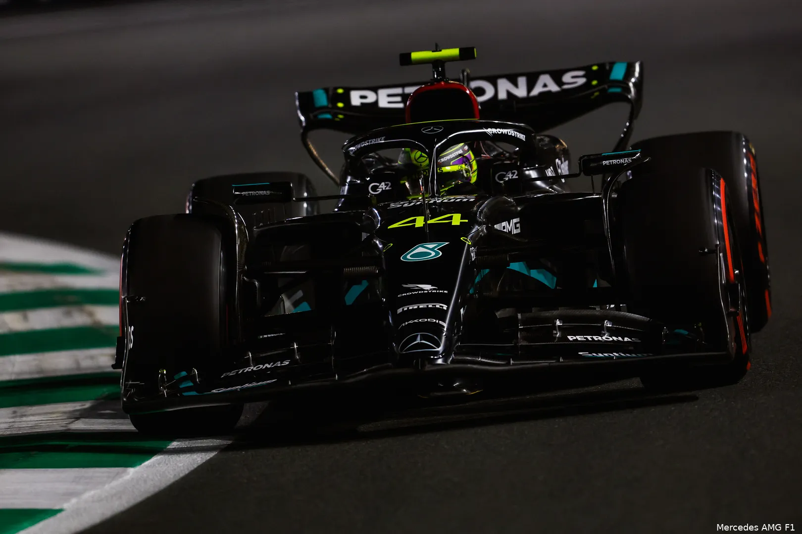 saoedi arabie mercedes lewis hamilton