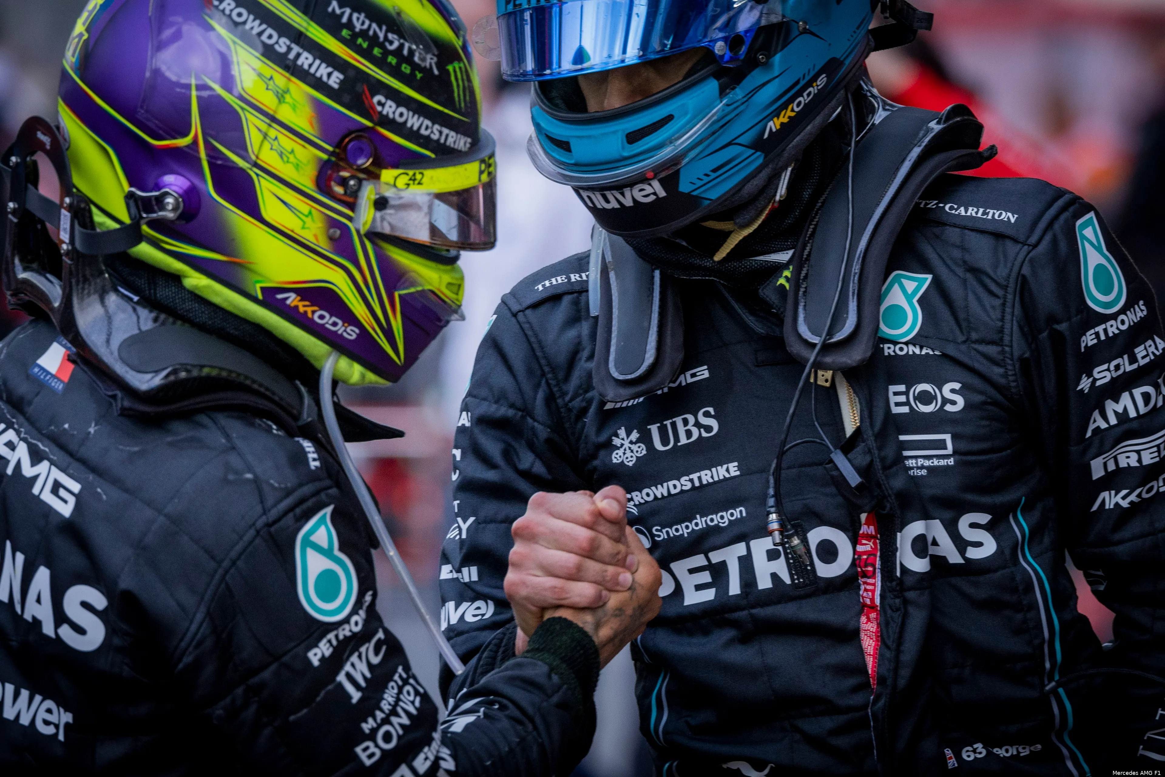 mercedes george russell baku 2023 lewis hamilton