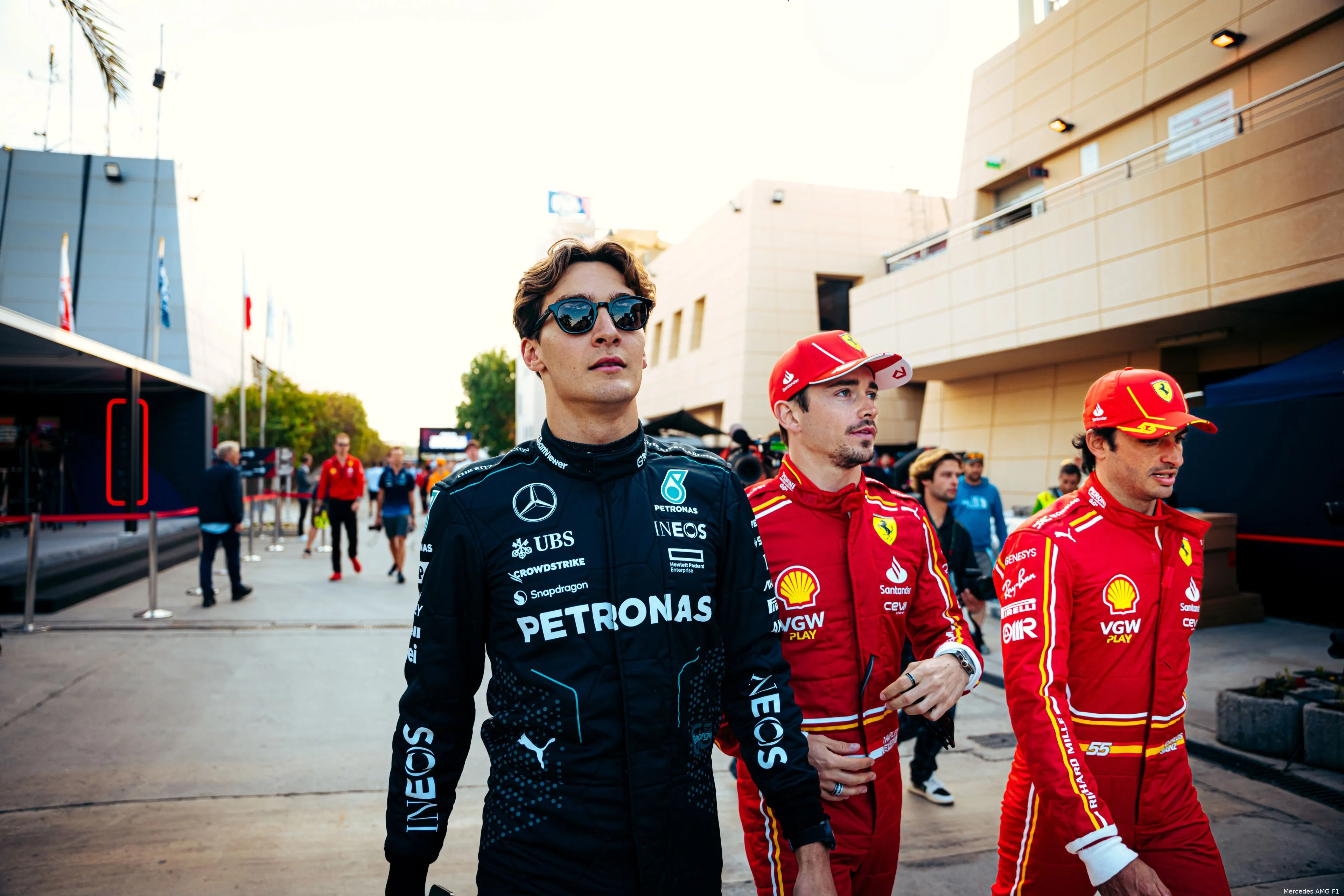 carlos sainz charles leclerc george russell mercedes bahrein gp 2024