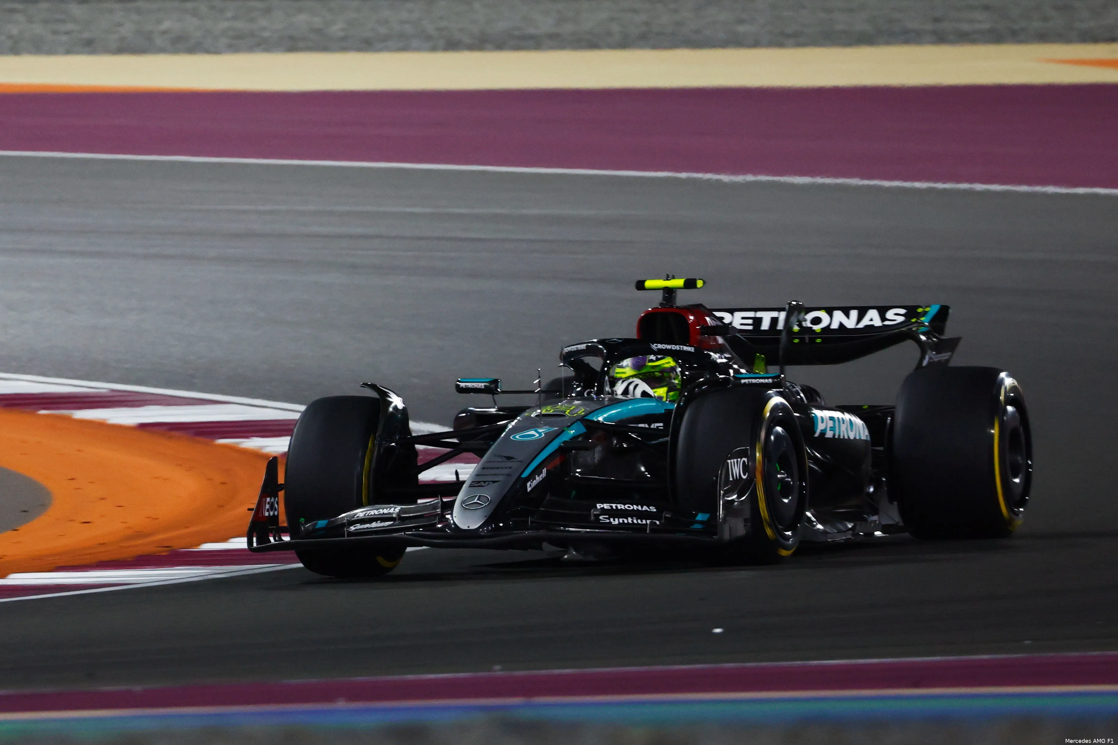 lewis hamilton qatar