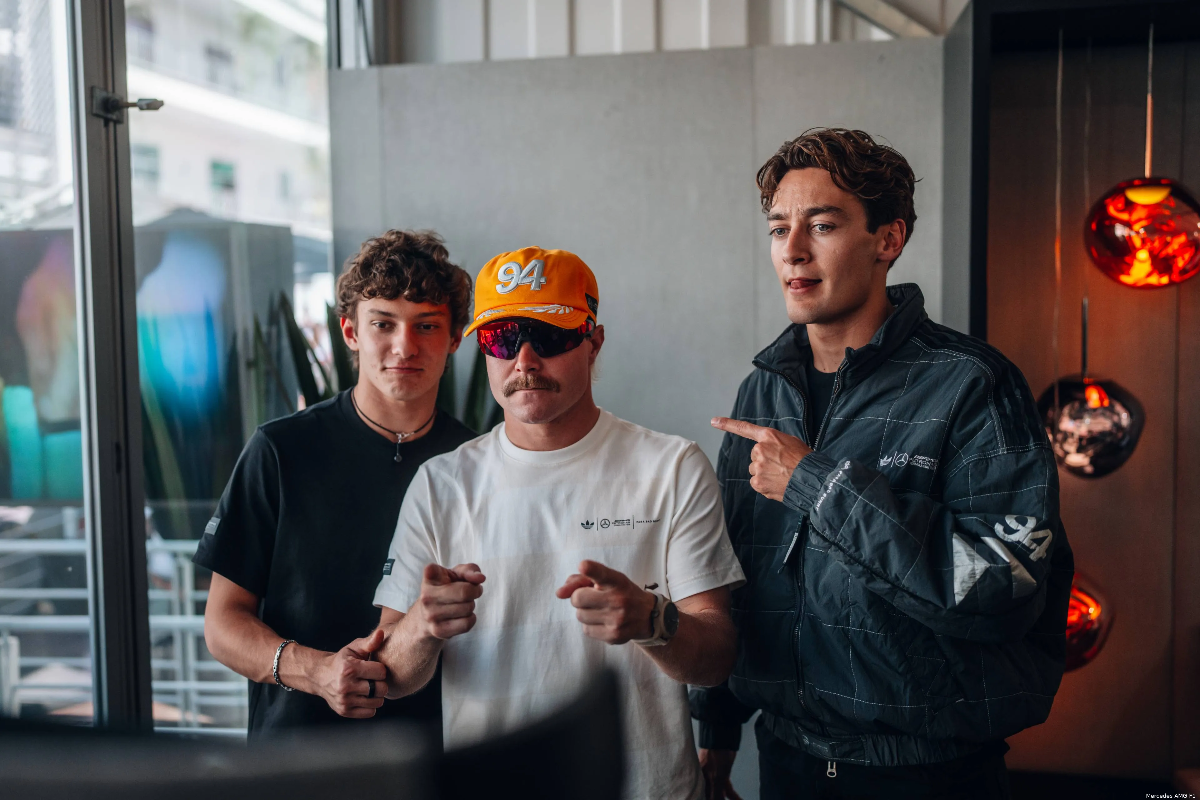 kimi-antonelli-george-russell-valtteri-bottas-mercedes-mexico-donderdag-2025