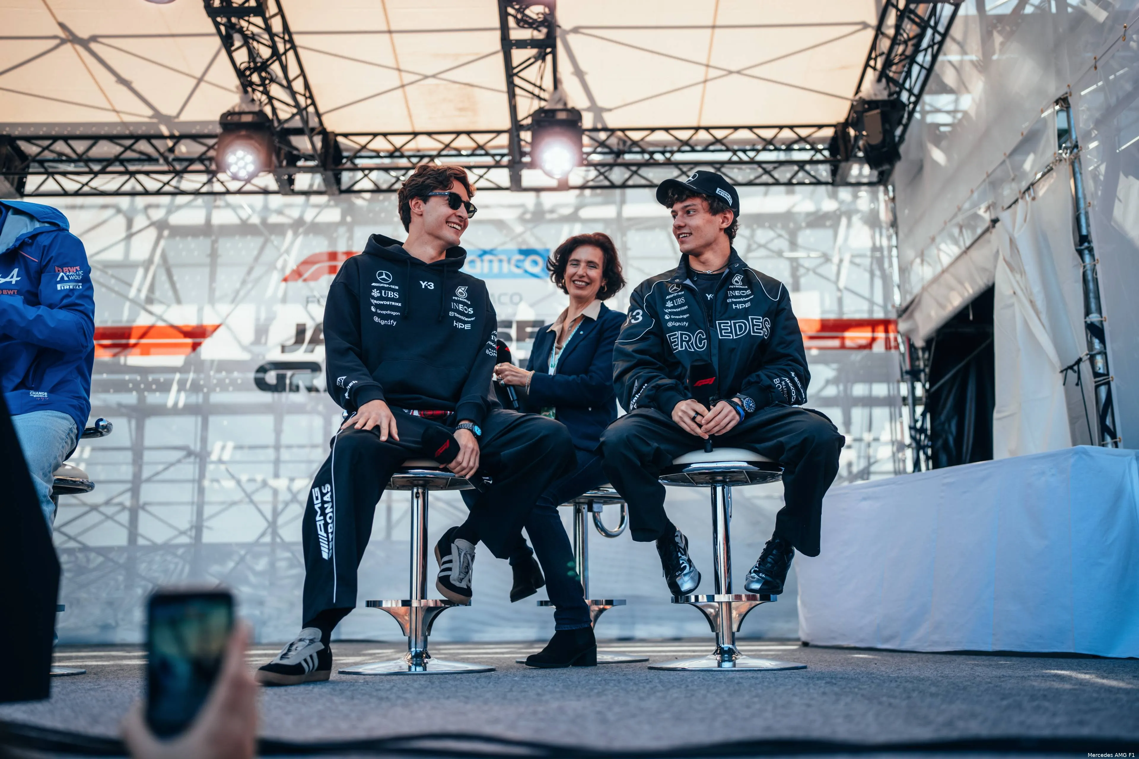 george-russell-kimi-antonelli-mercedes-japan-suzuka-1