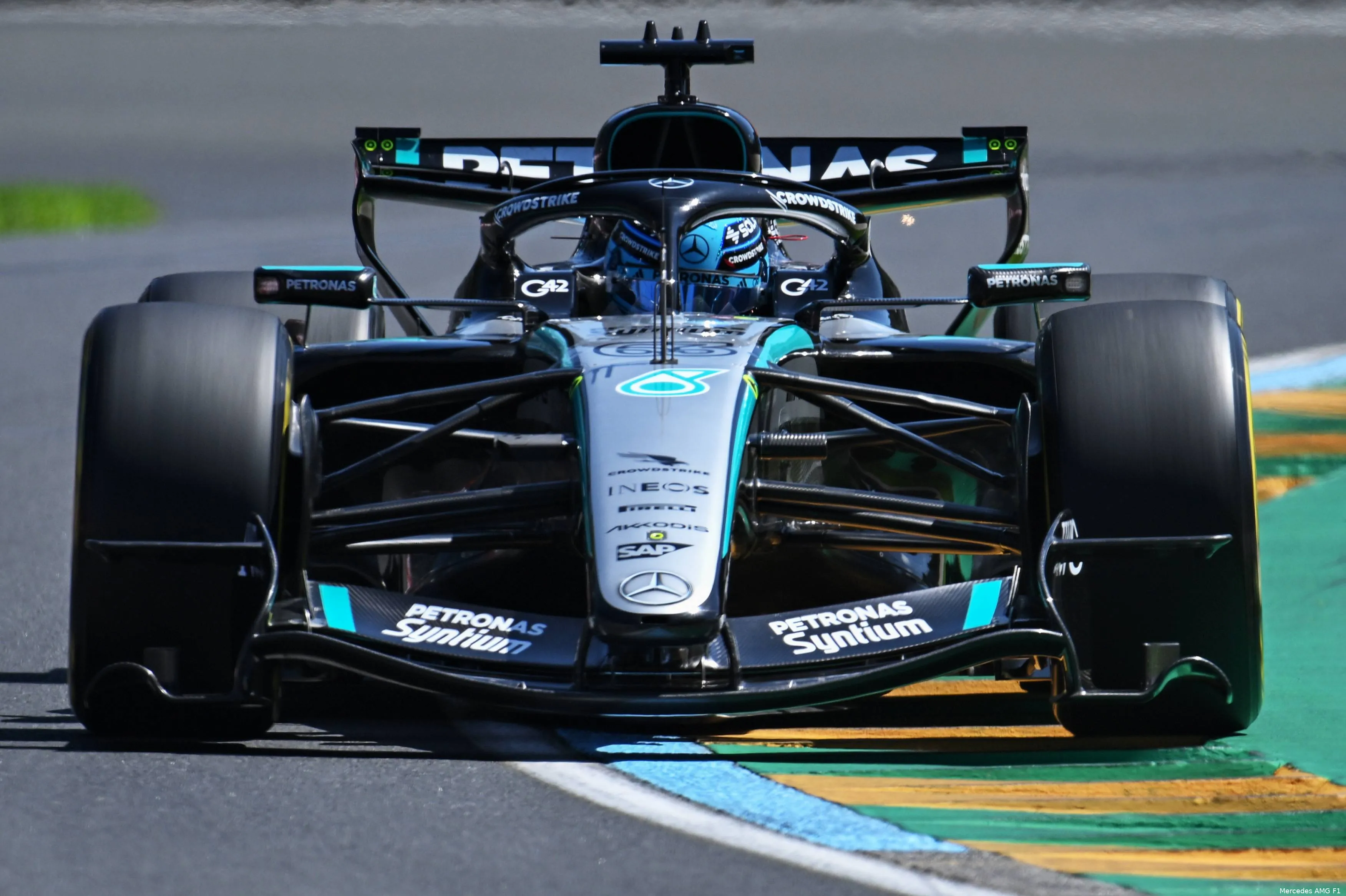george-russell-mercedes-2026-australië-1-w17-1