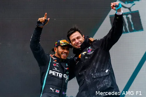 toto wolff lewis hamilton mercedes