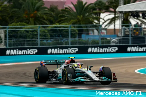 Lewis
Hamilton op weg naar een zesde plek in de kwalificatie van de GP Miami 2022
(Foto: Mercedes AMG F1)