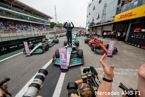 Russell pakte zijn eerste overwinning met Mercedes in São Paulo (Foto: Mercedes AMG F1)<br>