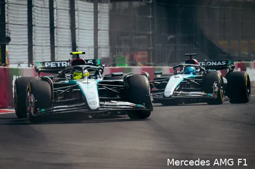 lewis hamilton 2024 mexico racedag mercedes george russell gevecht