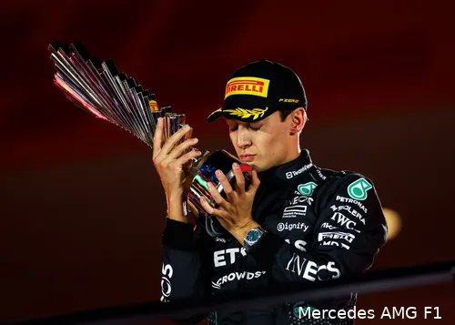 russell mercedes zaterdag las vegas 9