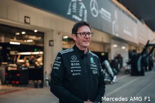 <i>Shovlin moest sportief directeur Meadows vervangen.</i>