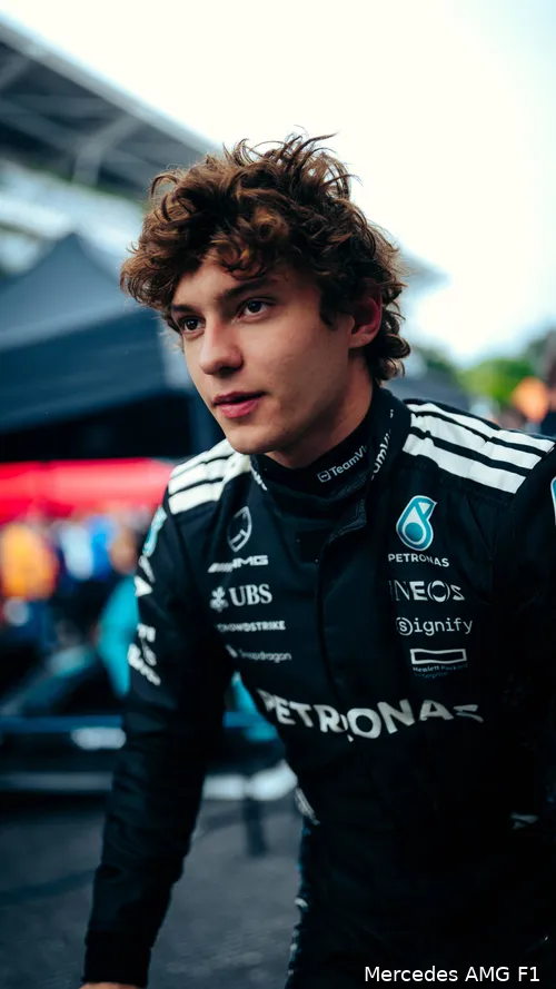 andrea-kimi-antonelli-mercedes-gp-sao-paulo-brazilie-2025-zondag