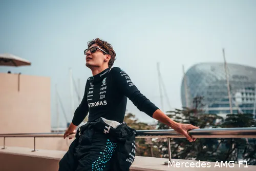 george-russell-mercedes-gp-abu-dhabi-2025-zaterdag-3