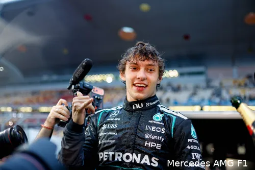 Antonelli-china-Mercedes-zondag-11SE_GRAND_PRIX_2026