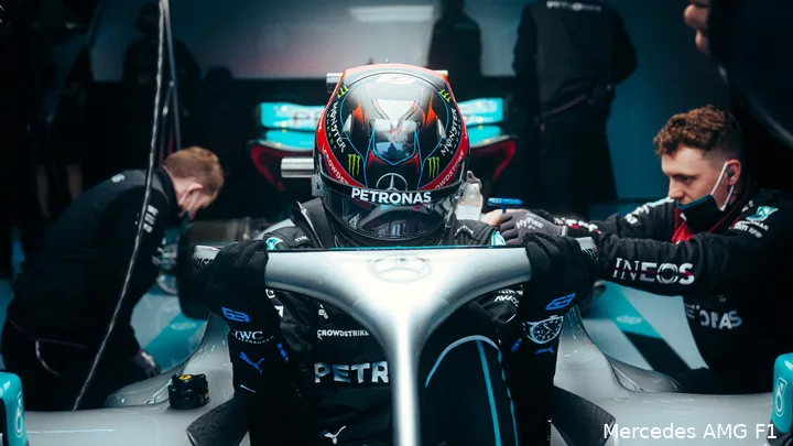 George Russell gooit al het hele seizoen hoge ogen in de tegenvallende Mercedes W13. Kan hij zijn goede vorm vasthouden in Barcelona?