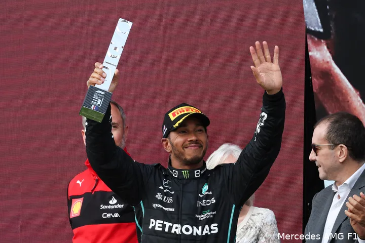 Lewis Hamilton behaalde op Silverstone zijn tweede podiumplek in twee races. Maakt hij er in Oostenrijk een derde van in drie races?