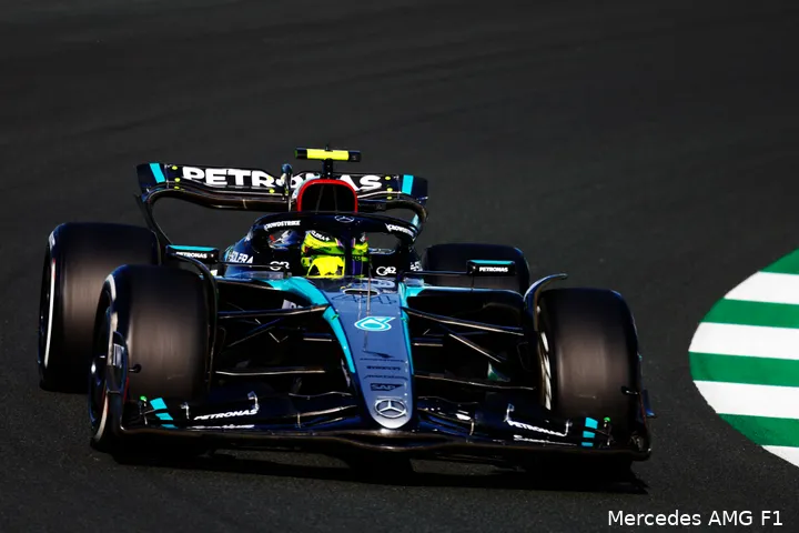 lewis hamilton mercedes w15 saoedi arabie