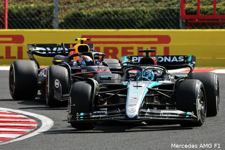 <i>George Russell maakte tijdens de race op de Hungaroring een hoop goed.&nbsp;</i>