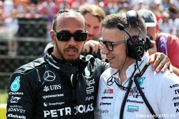 lewis hamilton peter bonnington bono mercedes gp hongarije 2024