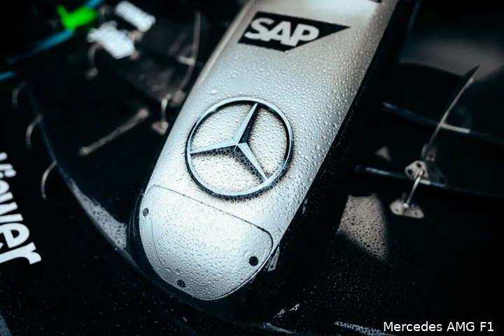 mercedes w15 logo nederland