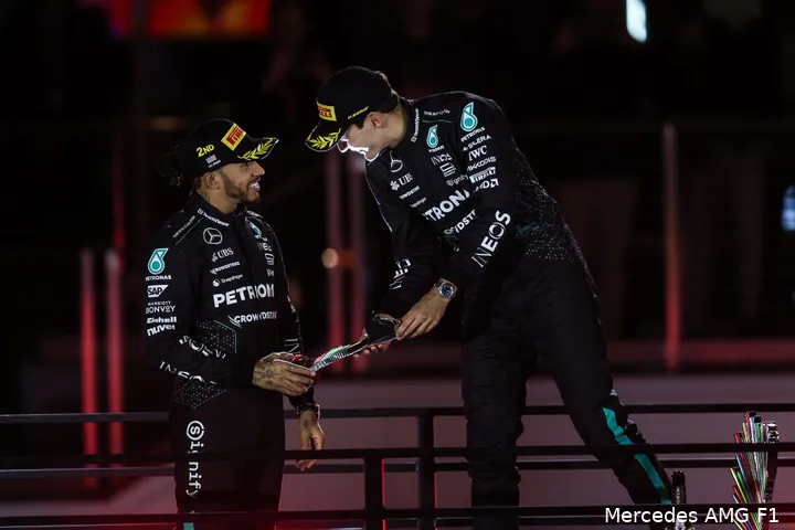 russell mercedes zaterdag las vegas 1 lewis hamilton