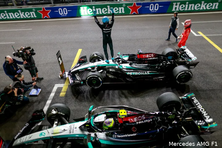 russell mercedes zaterdag las vegas 73773