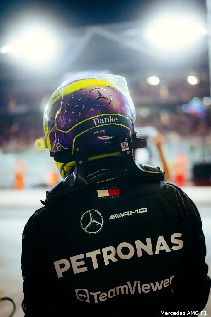 lewis hamilton mercedes abu dhabi 2024 111